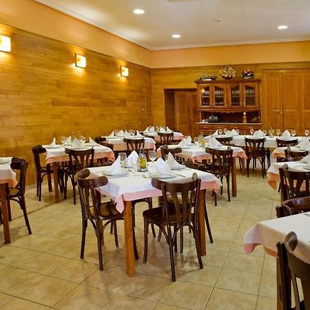 Hotel Restaurante La Casilla Cangas De Narcea Εξωτερικό φωτογραφία